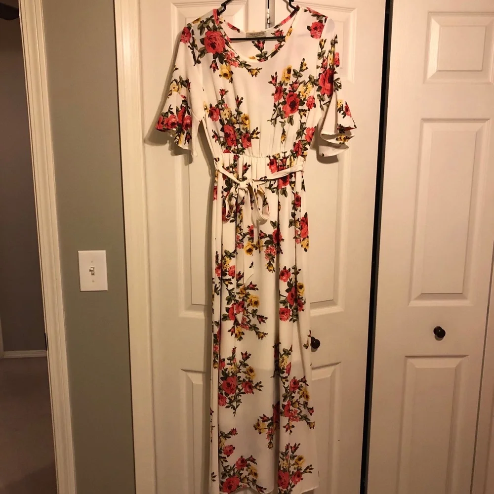 Polagram Floral Maxi Dress - White and Pink - Picture 6 of 10